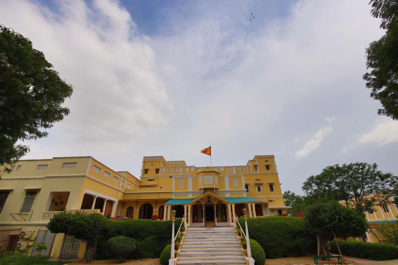 Hotel Roop Niwas Kothi, Near Mandawa à Nawalgarh Extérieur photo