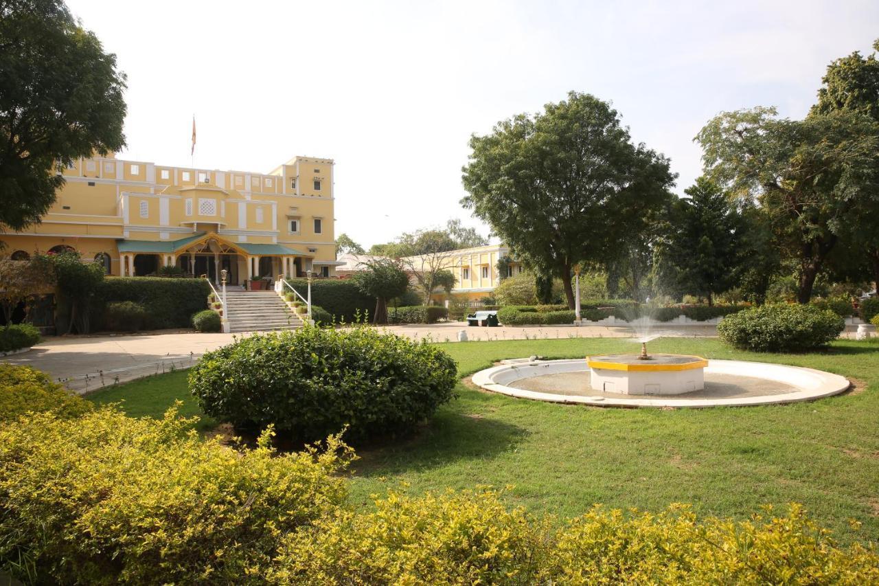 Hotel Roop Niwas Kothi, Near Mandawa à Nawalgarh Extérieur photo