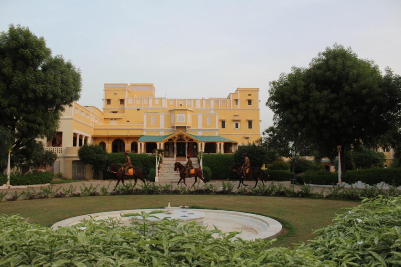 Hotel Roop Niwas Kothi, Near Mandawa à Nawalgarh Extérieur photo