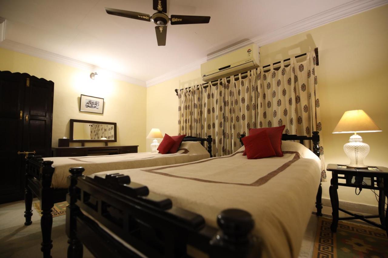 Hotel Roop Niwas Kothi, Near Mandawa à Nawalgarh Extérieur photo