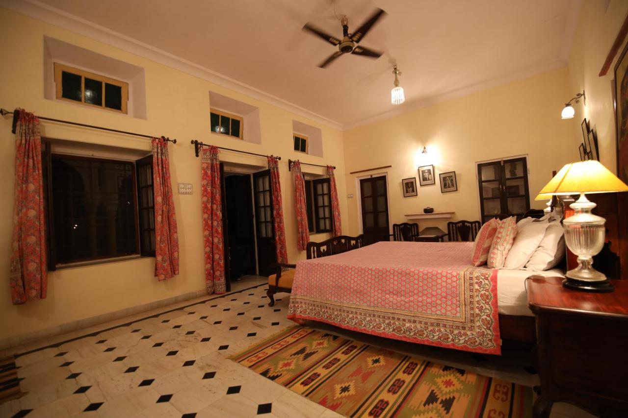 Hotel Roop Niwas Kothi, Near Mandawa à Nawalgarh Extérieur photo