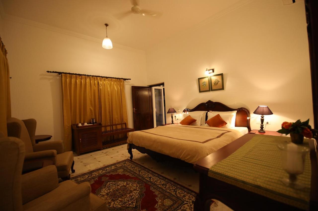 Hotel Roop Niwas Kothi, Near Mandawa à Nawalgarh Extérieur photo