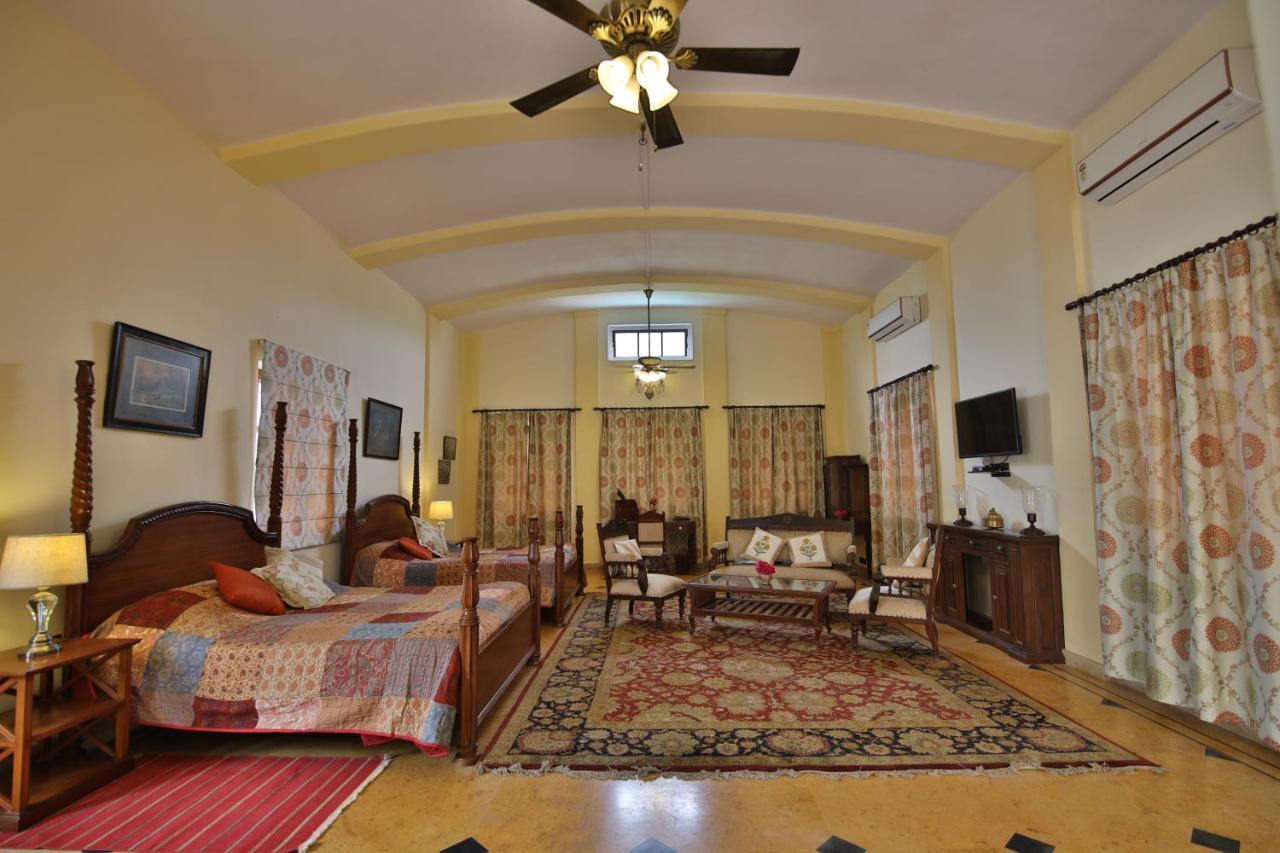 Hotel Roop Niwas Kothi, Near Mandawa à Nawalgarh Extérieur photo