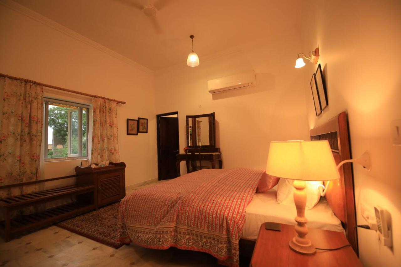 Hotel Roop Niwas Kothi, Near Mandawa à Nawalgarh Extérieur photo