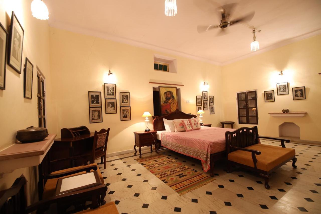 Hotel Roop Niwas Kothi, Near Mandawa à Nawalgarh Extérieur photo