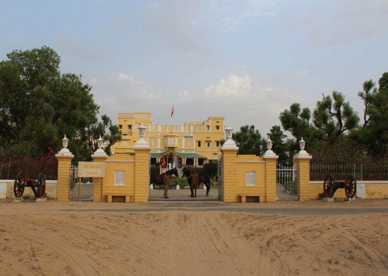 Hotel Roop Niwas Kothi, Near Mandawa à Nawalgarh Extérieur photo