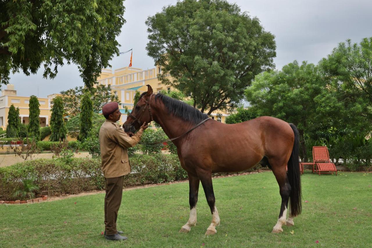Hotel Roop Niwas Kothi, Near Mandawa à Nawalgarh Extérieur photo
